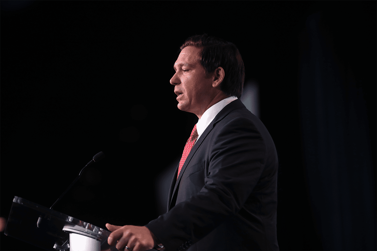 Governor-elect Ron DeSantis speaking with attendees at the 2018 Student Action Summit hosted by Turning Point USA at the Palm Beach County Convention Center in West Palm Beach, Florida (Gage Skidmore).