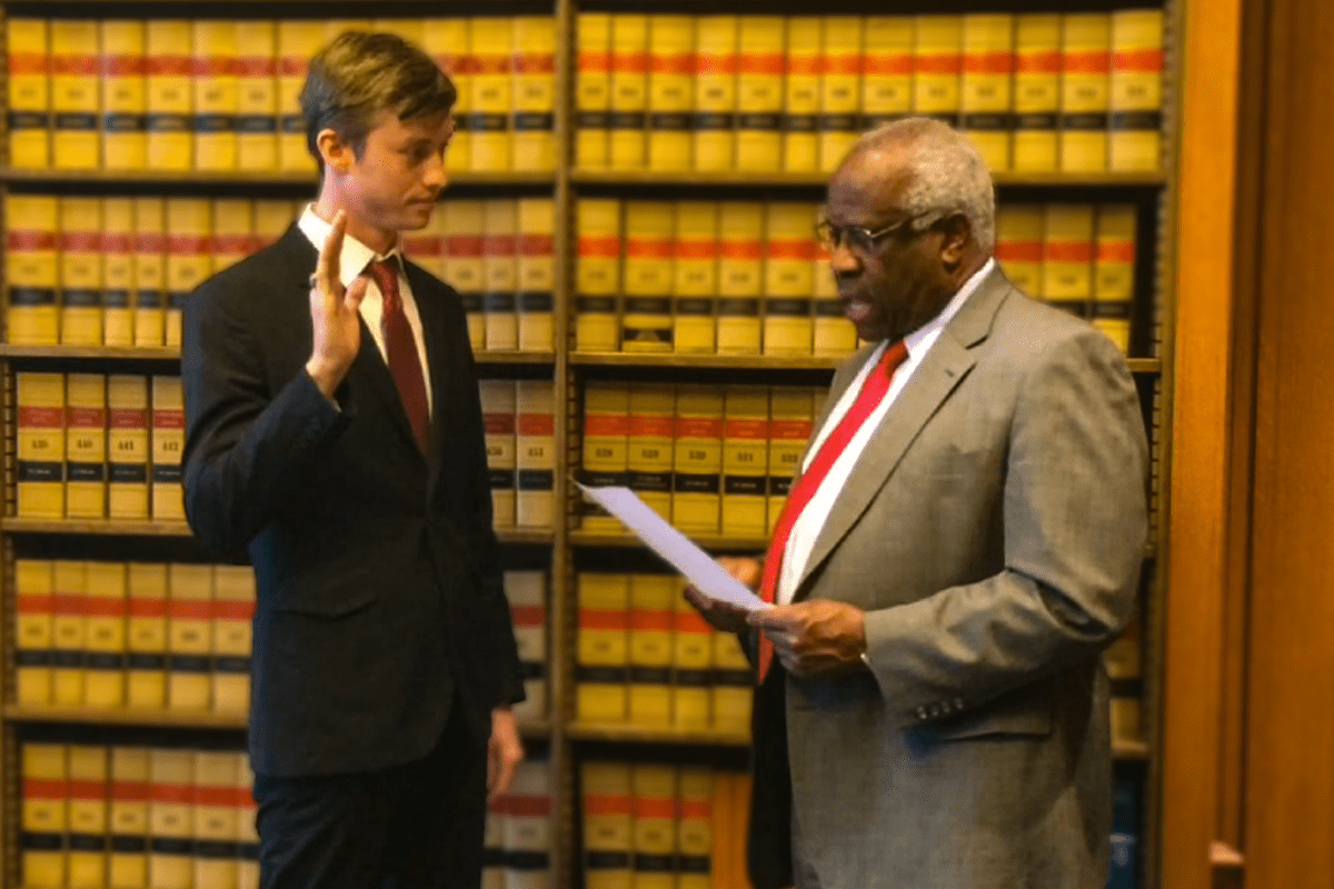 Gov. Ron DeSantis Deputy Press Sec. Bryan Griffin being sworn in as a lawyer in 2015.