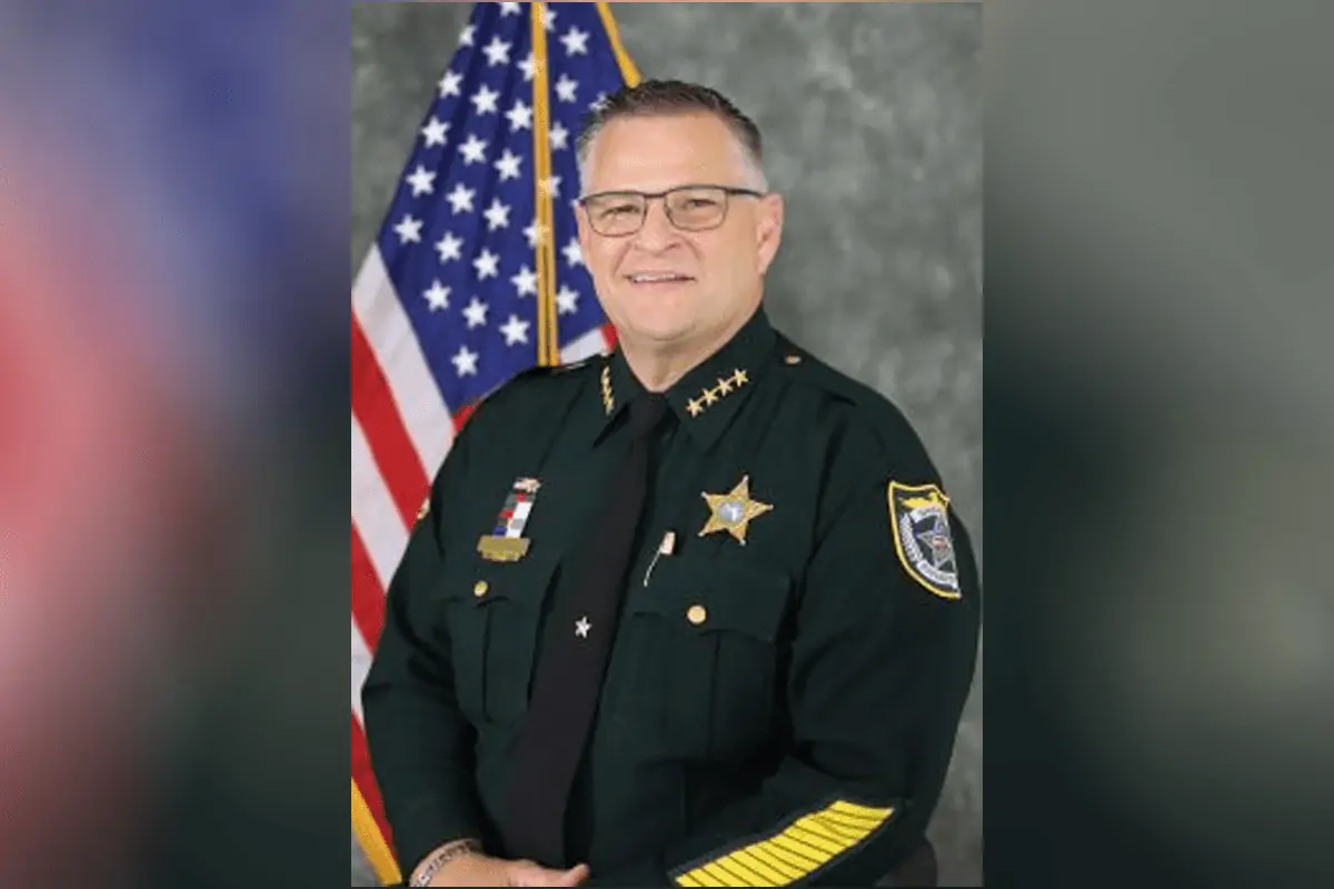 sheriff-says-officers-will-carry-semi-automatic-weapons-to-defend-students-in-brevard-county-schools