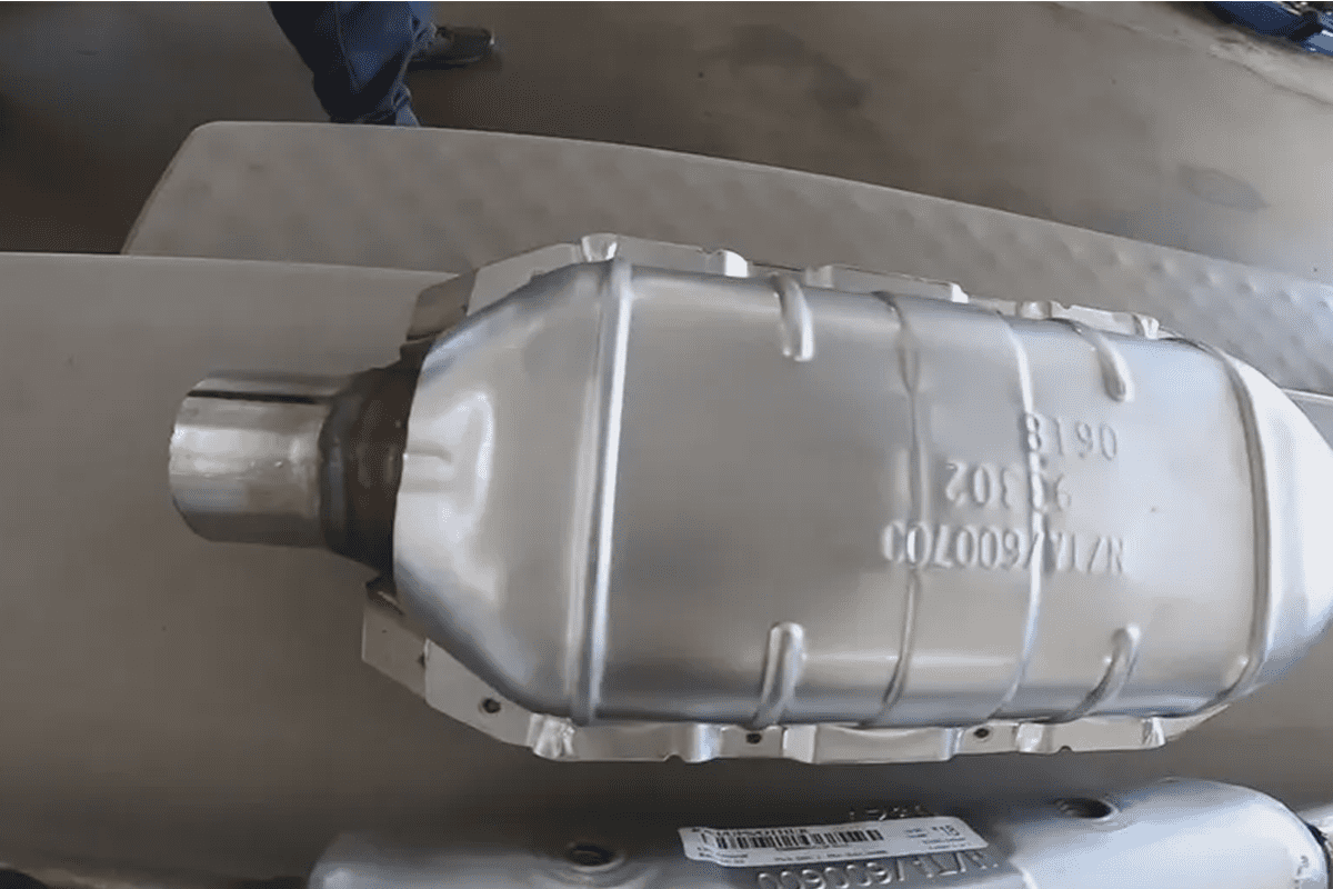 What Is a Catalytic Converter? - CARFAX