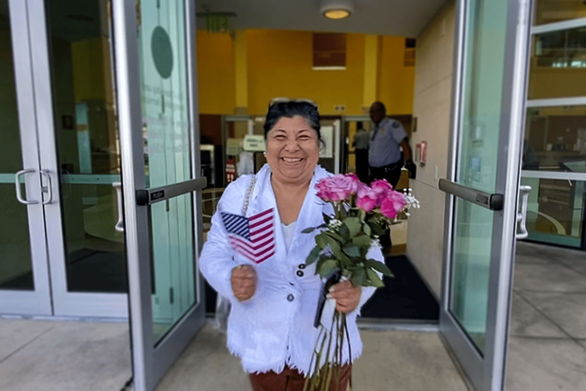 Johanna Navarrete celebrates becoming a U.S. citizen in Miami, Fla., May 19, 2023. (Photo/Carolina Castillo)
