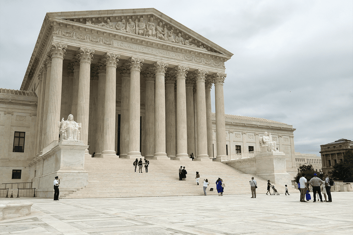 U.S. Supreme Court in Washington, D.C., May 20, 2017. (Photo/Susan Melisethian, Flickr)