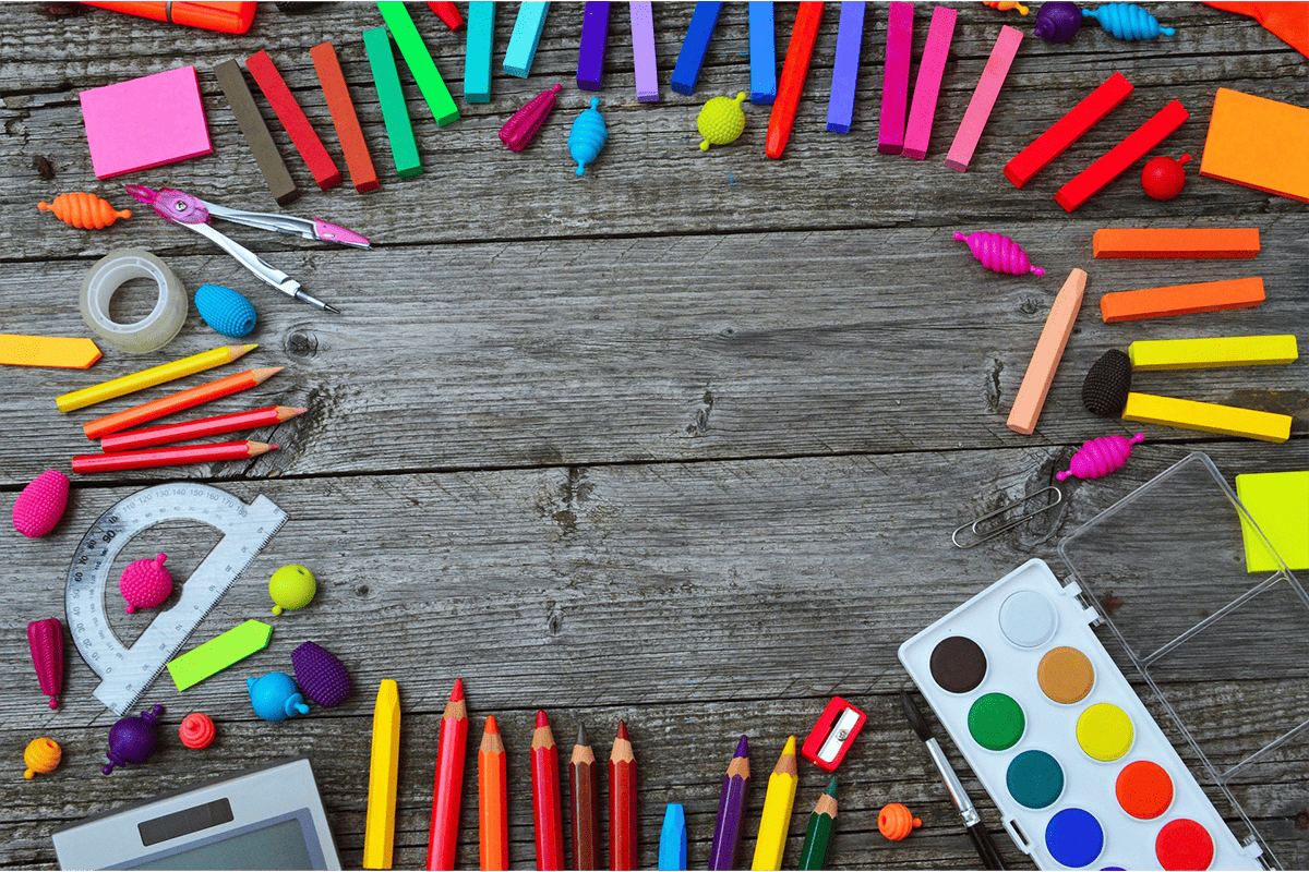 School supplies. (Photo/Adonyig, Pixabay)