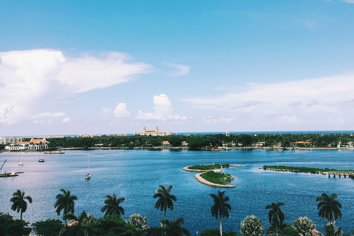 View of Palm Beach, Fla., Sep. 11, 2020. (Photo/Betty Subrizi, Unsplash)