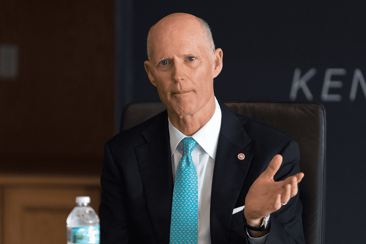 U.S. Sen. Rick Scott speaks during a roundtable discussion among Kennedy Space Center Director Bob Cabana and multi-user spaceport partners at Kennedy’s Saturn V Conference Center on March 15, 2019. (Photo/NASA Kennedy, Flickr)