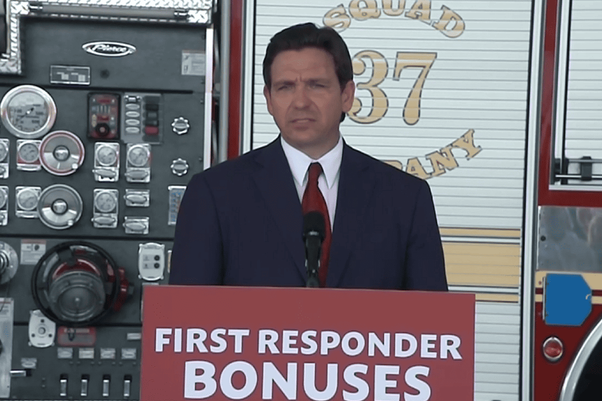 Gov. Ron DeSantis awards first responder bonuses in Jacksonville, Fla., Sept. 18, 2023. (Video/Gov. Ron DeSantis' office)