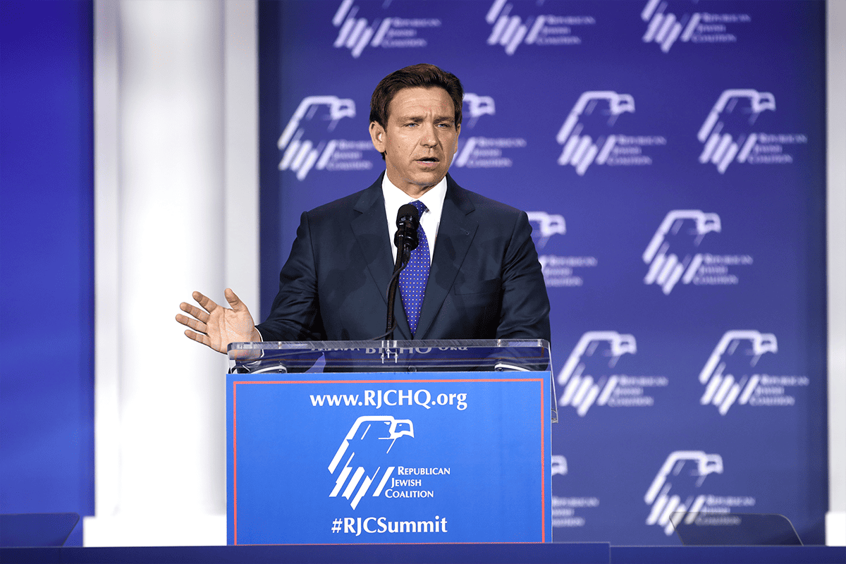 <a href=https://www.flickr.com/photos/gageskidmore/53299142781>Gov. Ron DeSantis speaking with attendees at the Republican Jewish Coalition's 2023 Annual Leadership Summit at the Venetian Convention & Expo Center in Las Vegas, Nev., Oct. 28, 2023.</a> (Photo/Gage Skidmore, Flickr)