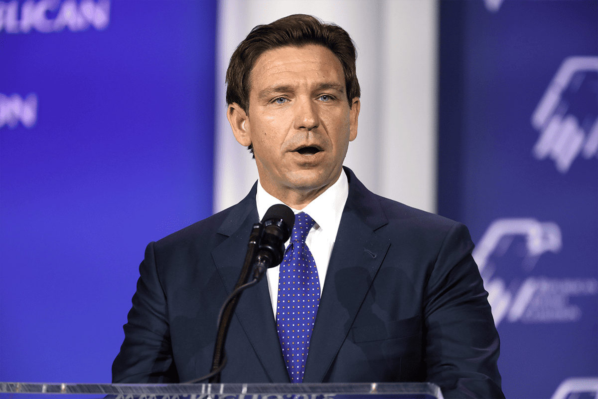 <a href=https://www.flickr.com/photos/gageskidmore/53298278662>Gov. Ron DeSantis speaking with attendees at the Republican Jewish Coalition's 2023 Annual Leadership Summit at the Venetian Convention & Expo Center in Las Vegas, Nev., Oct. 28, 2023.</a> (Photo/Gage Skidmore, Flickr)