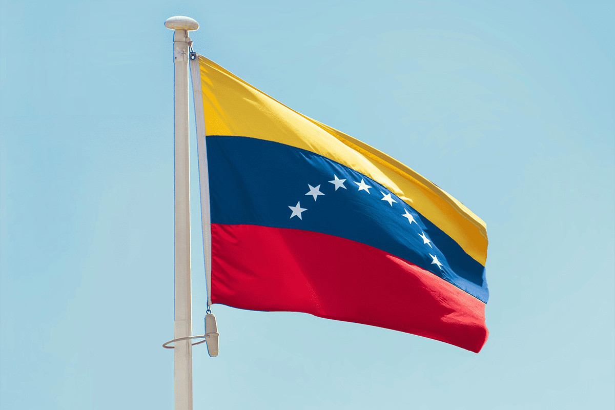 Venezuela national flag, Sept. 20, 2022. (Photo/Aboodi Vesakaran, Unsplash)