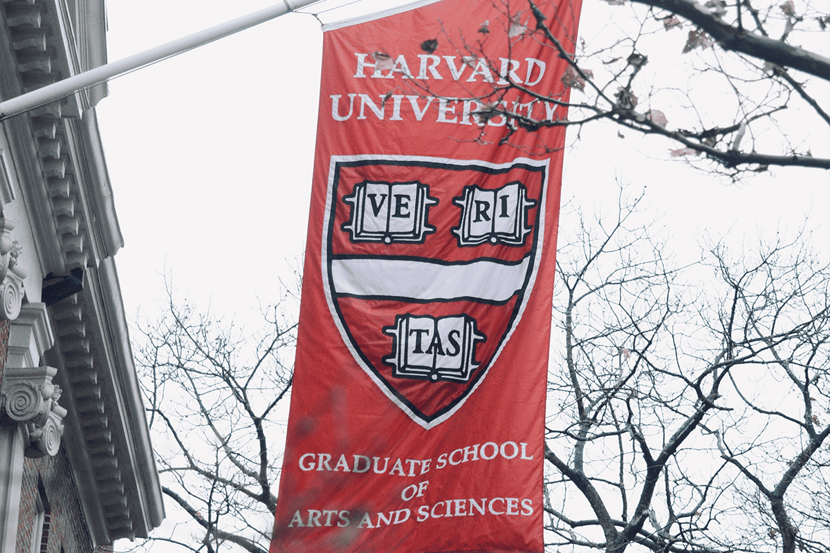 Harvard University flag, Dec. 11, 2019. (Photo/Manu Ros, Unsplash)