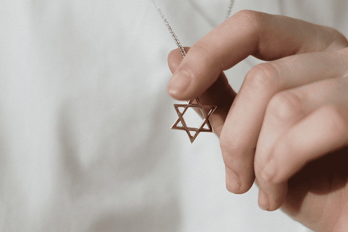 Jewish Star of David, March 18, 2020. (Photo/Cottonbro Studio, Pexels)