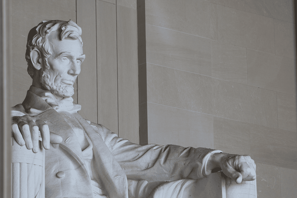 Statue of former President Abraham Lincoln, March 27, 2021. (Photo/Ed Fr, Unsplash)