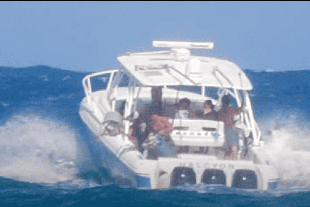 <a href=https://www.youtube.com/watch?v=6rhPF2MuJ9Y&ab_channel=WavyBoats>Boaters dump garbage into the water, April 2024.</a> (Video/Wavy Boats, YouTube)