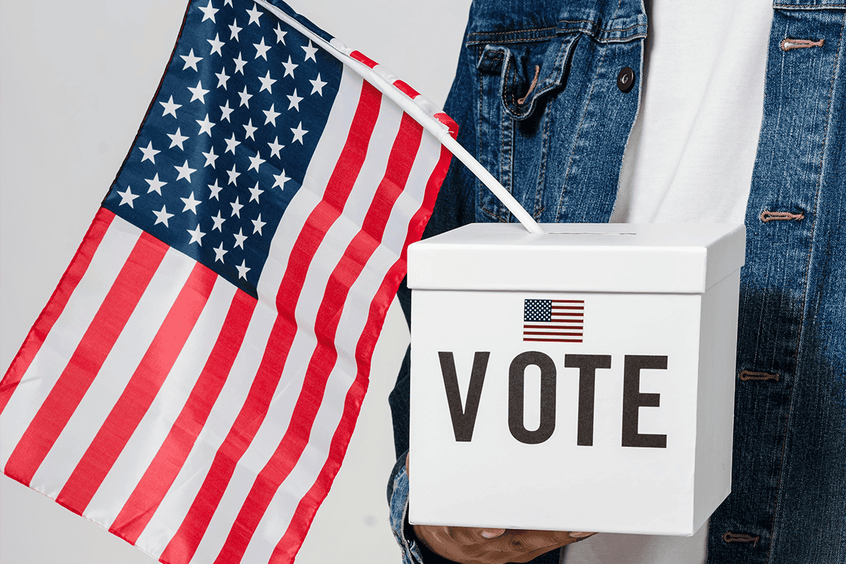 "Vote" box and an American flag, Oct. 28, 2020. (Photo/Sora Shimazaki, Pixabay)