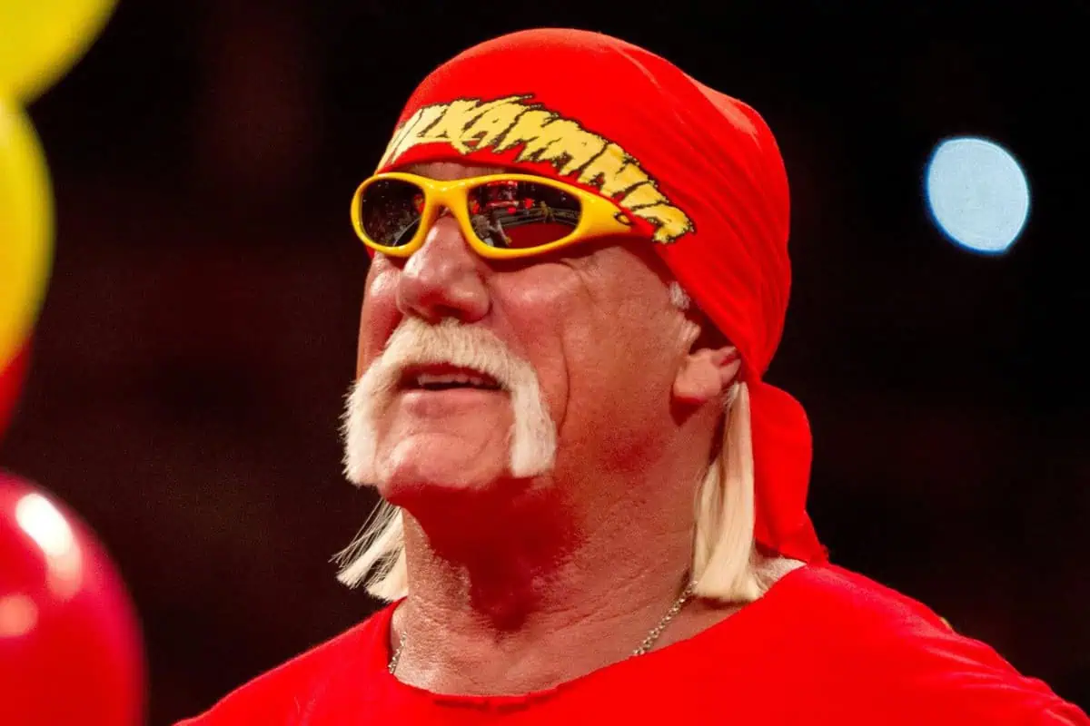 Wrestling legend Hulk Hogan passes away in Florida